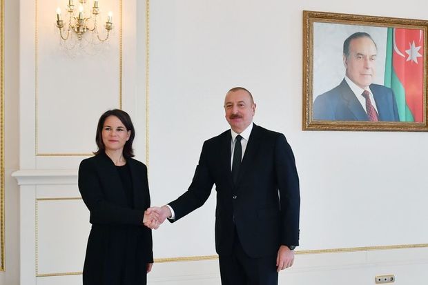 PREZİDENT İLHAM ƏLİYEV ALMANİYANIN XARİCİ İŞLƏR NAZİRİ ANNALENA BERBOKU QƏBUL EDİB