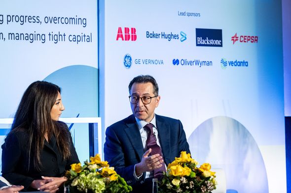 SOCAR-ın vitse-prezidenti Əfqan İsayev "Financial Times"-ın təşkilatçılığı ilə keçirilən "Enerji keçidi Sammiti"-ndə