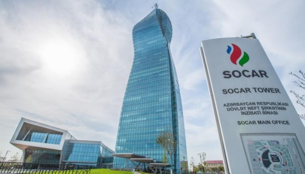 SOCAR-ın işçisi özünü 16 mərtəbəli binadan atıb